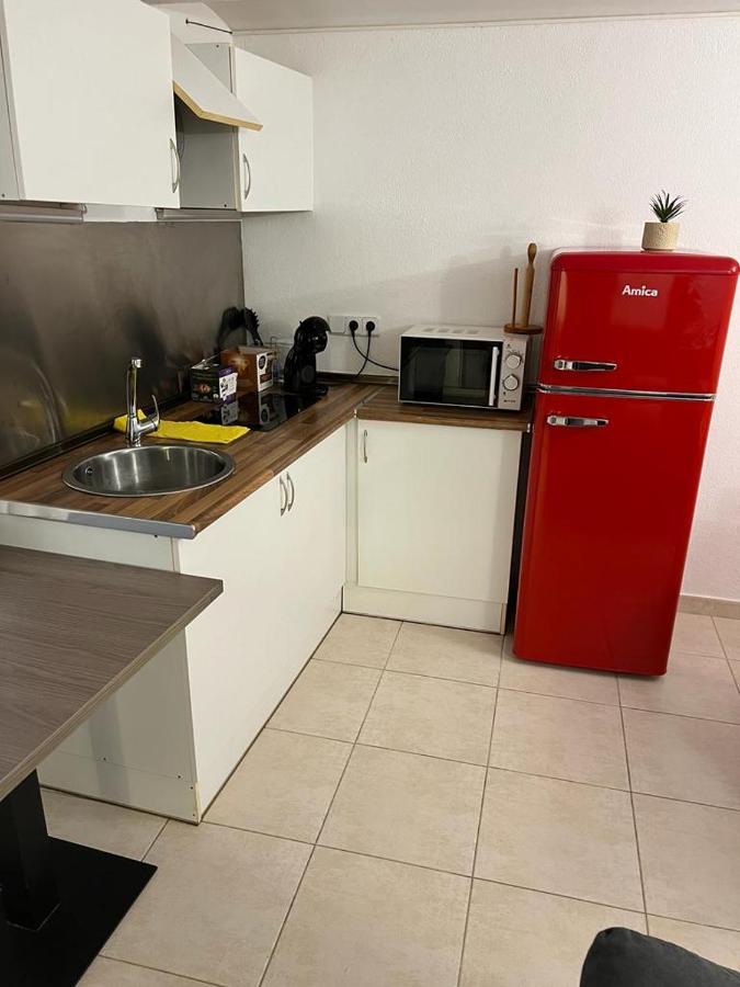 Apartament La Cova Peralada Exterior foto